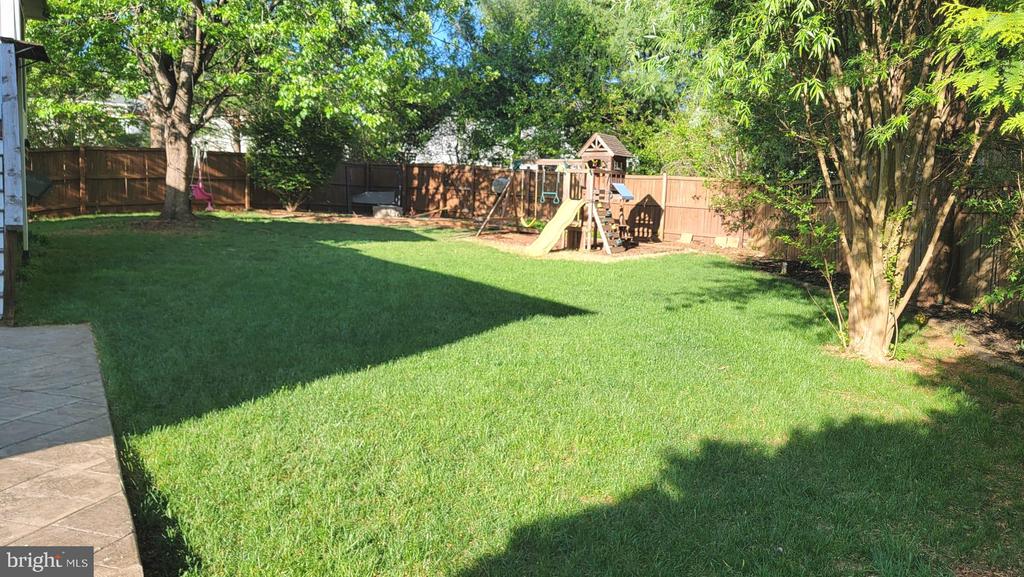 620 CLUBHOUSE WAY, CULPEPER, Virginia 22701, 4 Bedrooms Bedrooms, ,2 BathroomsBathrooms,Residential,MEADOWS OF CULPEPER,620 CLUBHOUSE WAY,VACU2013432 MLS # VACU2013432