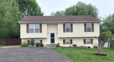 620 CLUBHOUSE WAY, CULPEPER, Virginia 22701, 4 Bedrooms Bedrooms, ,2 BathroomsBathrooms,Residential,MEADOWS OF CULPEPER,620 CLUBHOUSE WAY,VACU2013432 MLS # VACU2013432