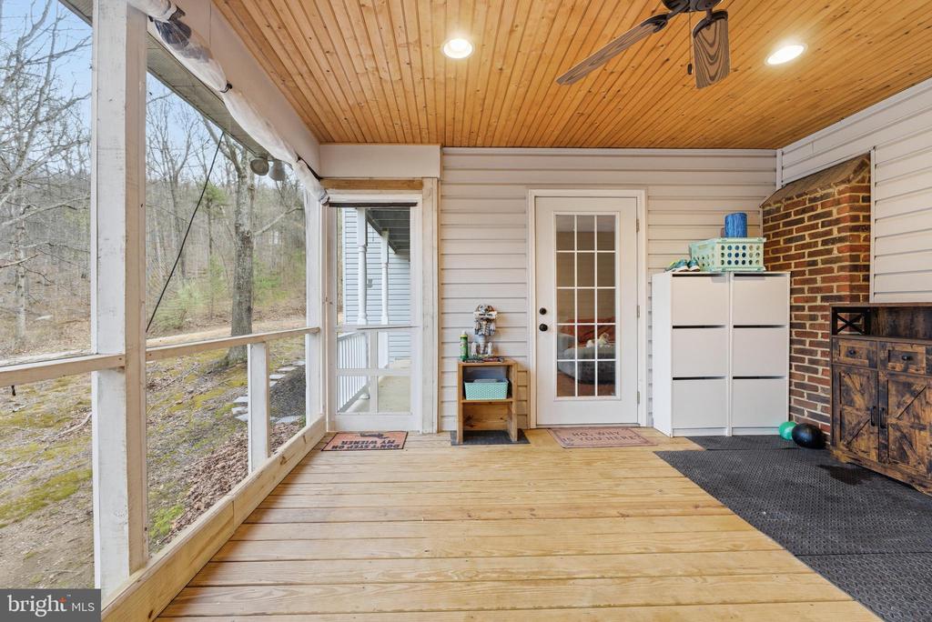 3608 N RED OAK LN, DELAPLANE, Virginia 20144, 4 Bedrooms Bedrooms, ,4 BathroomsBathrooms,Residential,3608 N RED OAK LN,VAFQ2021324 MLS # VAFQ2021324