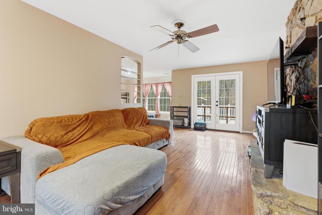 3608 N RED OAK LN, DELAPLANE, Virginia 20144, 4 Bedrooms Bedrooms, ,4 BathroomsBathrooms,Residential,3608 N RED OAK LN,VAFQ2021324 MLS # VAFQ2021324