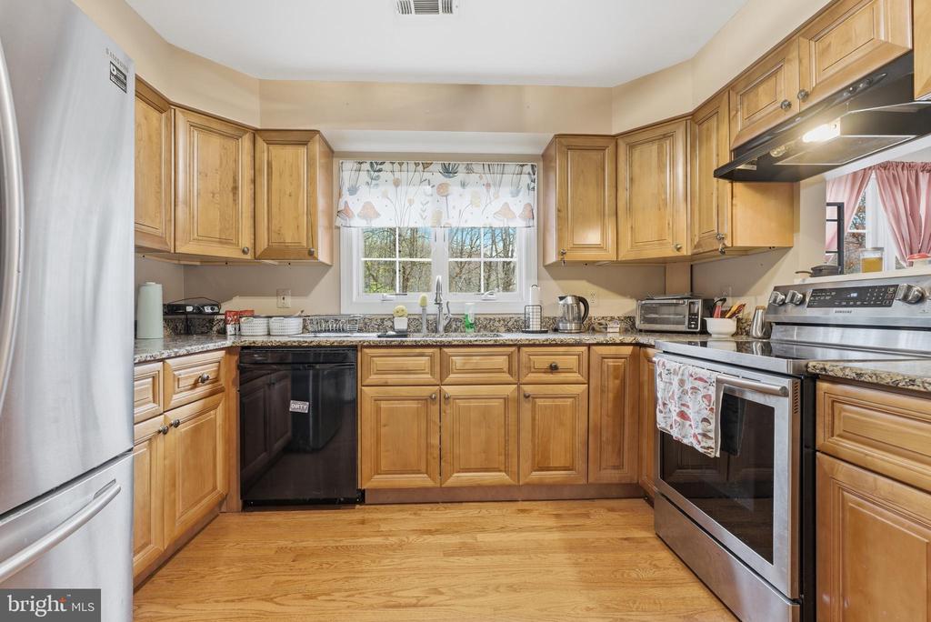 3608 N RED OAK LN, DELAPLANE, Virginia 20144, 4 Bedrooms Bedrooms, ,4 BathroomsBathrooms,Residential,3608 N RED OAK LN,VAFQ2021324 MLS # VAFQ2021324