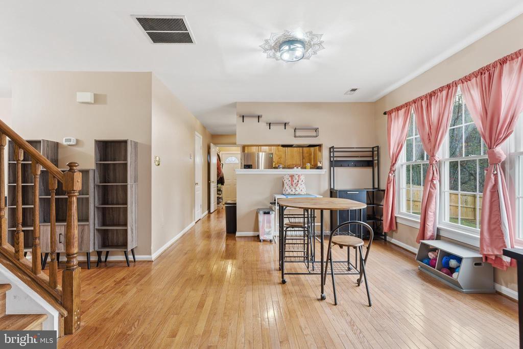 3608 N RED OAK LN, DELAPLANE, Virginia 20144, 4 Bedrooms Bedrooms, ,4 BathroomsBathrooms,Residential,3608 N RED OAK LN,VAFQ2021324 MLS # VAFQ2021324