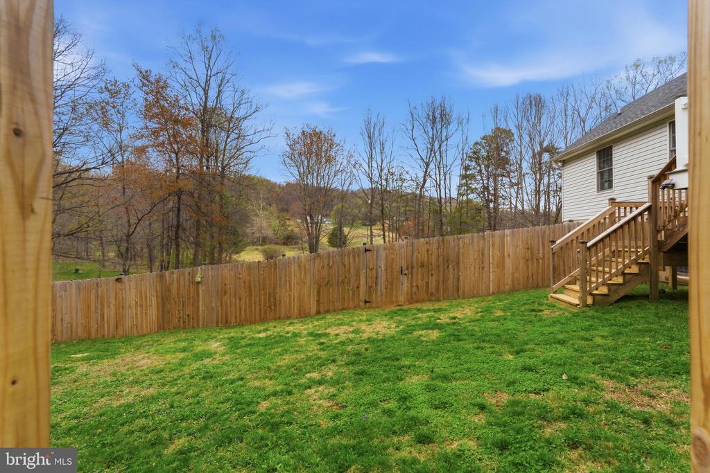 3608 N RED OAK LN, DELAPLANE, Virginia 20144, 4 Bedrooms Bedrooms, ,4 BathroomsBathrooms,Residential,3608 N RED OAK LN,VAFQ2021324 MLS # VAFQ2021324
