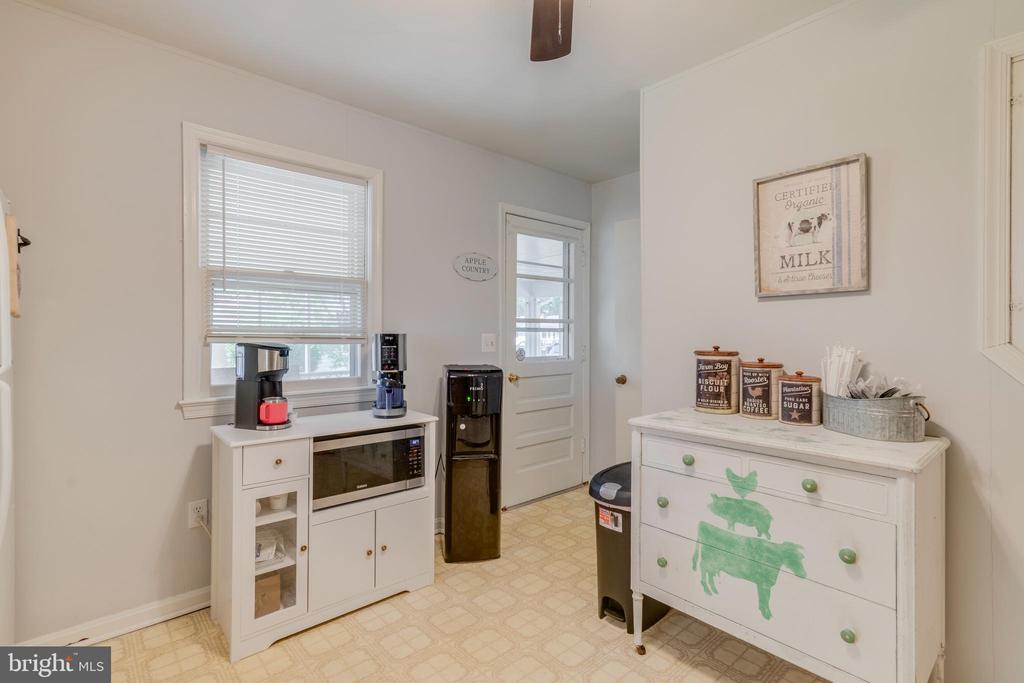 14475 GENERAL LEE AVE, CULPEPER, Virginia 22701, 3 Bedrooms Bedrooms, ,2 BathroomsBathrooms,Residential,14475 GENERAL LEE AVE,VACU2013250 MLS # VACU2013250