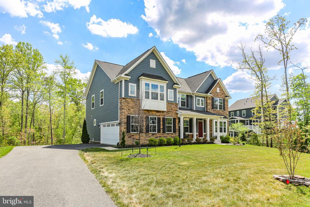 12301 FAWN LAKE PKWY, SPOTSYLVANIA, Virginia 22551, 5 Bedrooms Bedrooms, ,4 BathroomsBathrooms,Residential,12301 FAWN LAKE PKWY,VASP2041292 MLS # VASP2041292