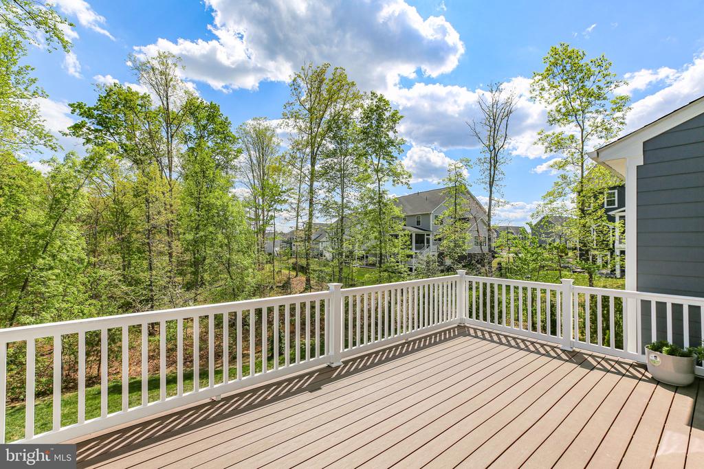 12301 FAWN LAKE PKWY, SPOTSYLVANIA, Virginia 22551, 5 Bedrooms Bedrooms, ,4 BathroomsBathrooms,Residential,12301 FAWN LAKE PKWY,VASP2041292 MLS # VASP2041292