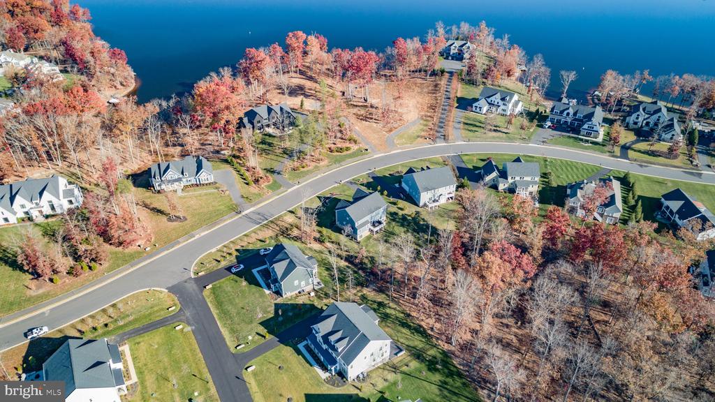 12301 FAWN LAKE PKWY, SPOTSYLVANIA, Virginia 22551, 5 Bedrooms Bedrooms, ,4 BathroomsBathrooms,Residential,12301 FAWN LAKE PKWY,VASP2041292 MLS # VASP2041292