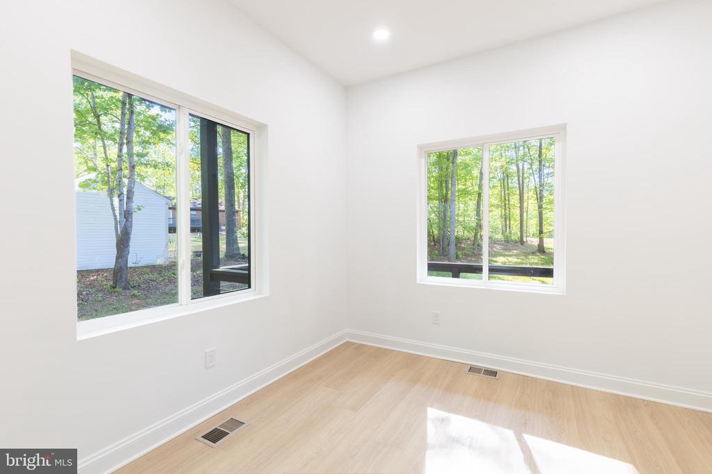 6103 BELMONT RD, MINERAL, Virginia 23117, 4 Bedrooms Bedrooms, ,3 BathroomsBathrooms,Residential,6103 BELMONT RD,VASP2041320 MLS # VASP2041320