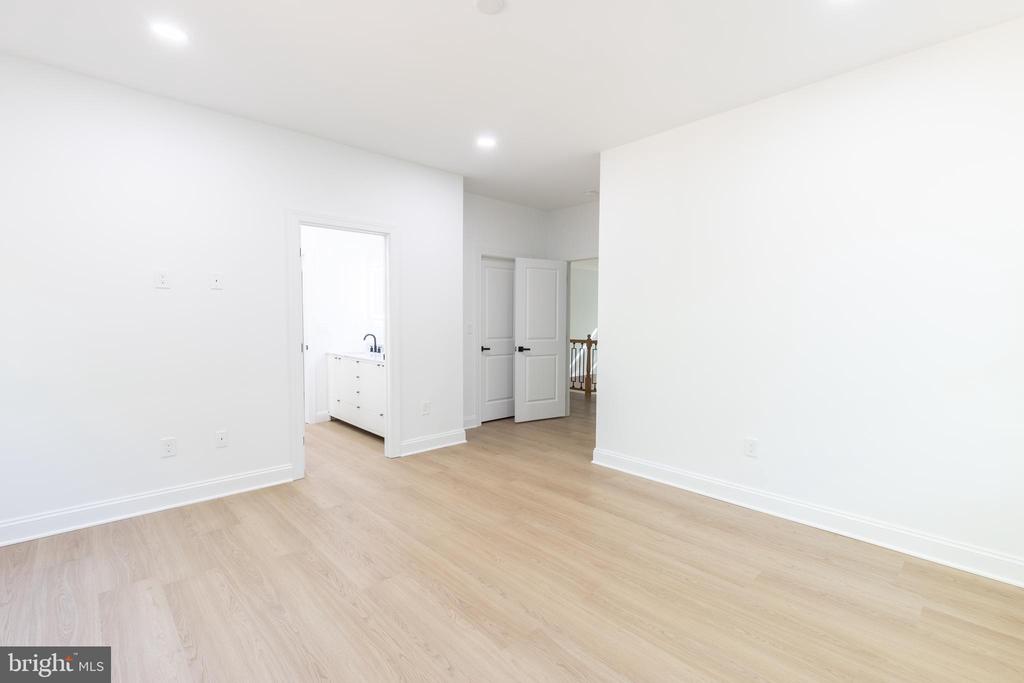 6103 BELMONT RD, MINERAL, Virginia 23117, 4 Bedrooms Bedrooms, ,3 BathroomsBathrooms,Residential,6103 BELMONT RD,VASP2041320 MLS # VASP2041320