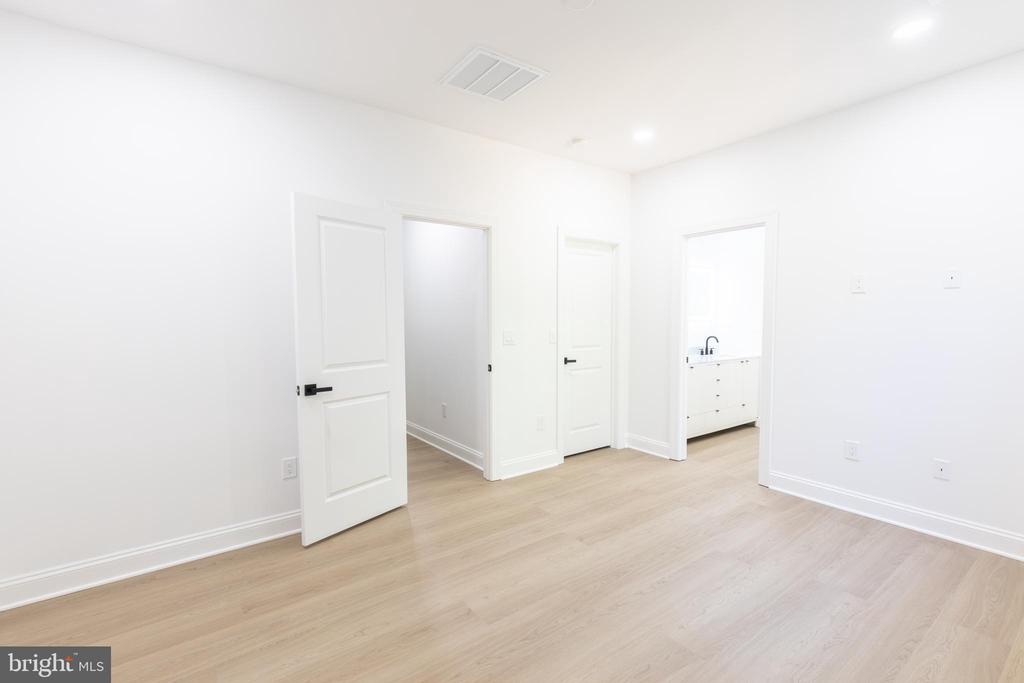 6103 BELMONT RD, MINERAL, Virginia 23117, 4 Bedrooms Bedrooms, ,3 BathroomsBathrooms,Residential,6103 BELMONT RD,VASP2041320 MLS # VASP2041320