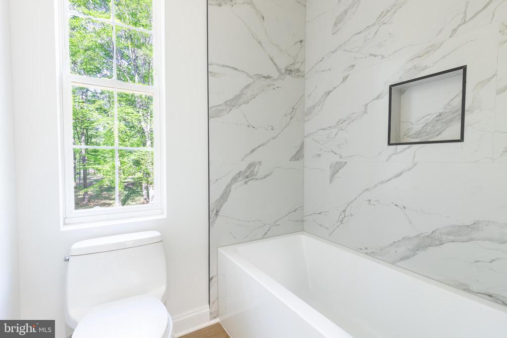 6103 BELMONT RD, MINERAL, Virginia 23117, 4 Bedrooms Bedrooms, ,3 BathroomsBathrooms,Residential,6103 BELMONT RD,VASP2041320 MLS # VASP2041320