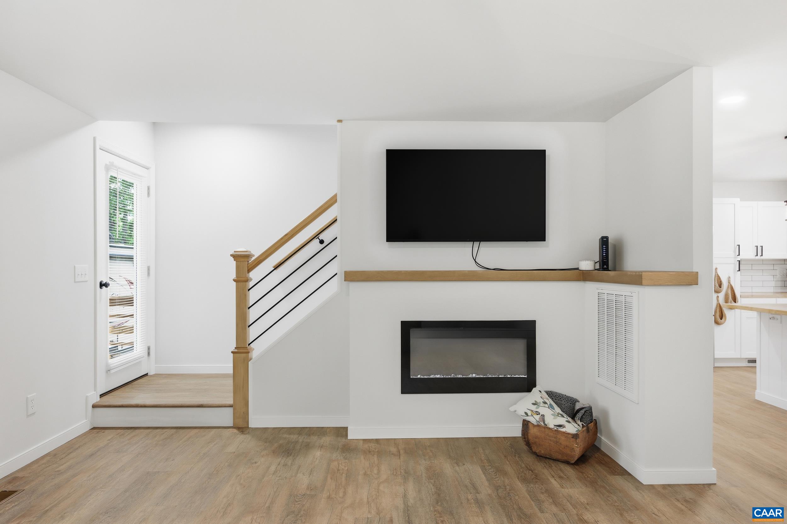 701 W 9TH ST, MINERAL, Virginia 23117, 5 Bedrooms Bedrooms, ,2 BathroomsBathrooms,Residential,701 W 9TH ST,675836 MLS # 675836