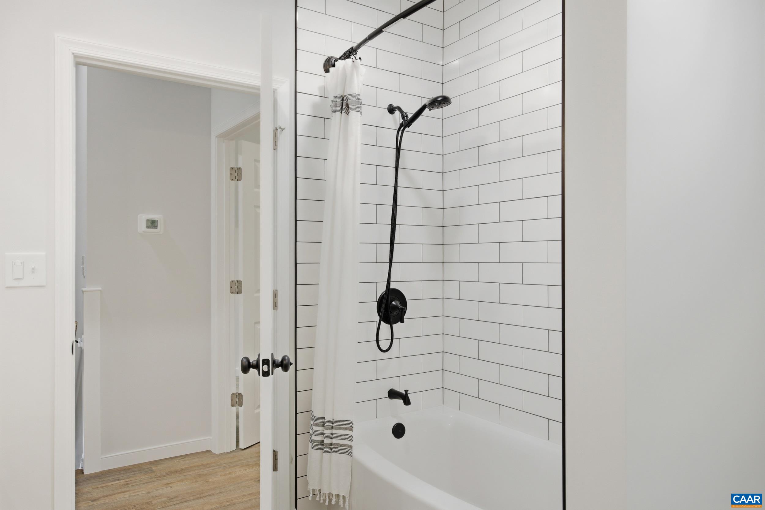 701 W 9TH ST, MINERAL, Virginia 23117, 5 Bedrooms Bedrooms, ,2 BathroomsBathrooms,Residential,701 W 9TH ST,675836 MLS # 675836