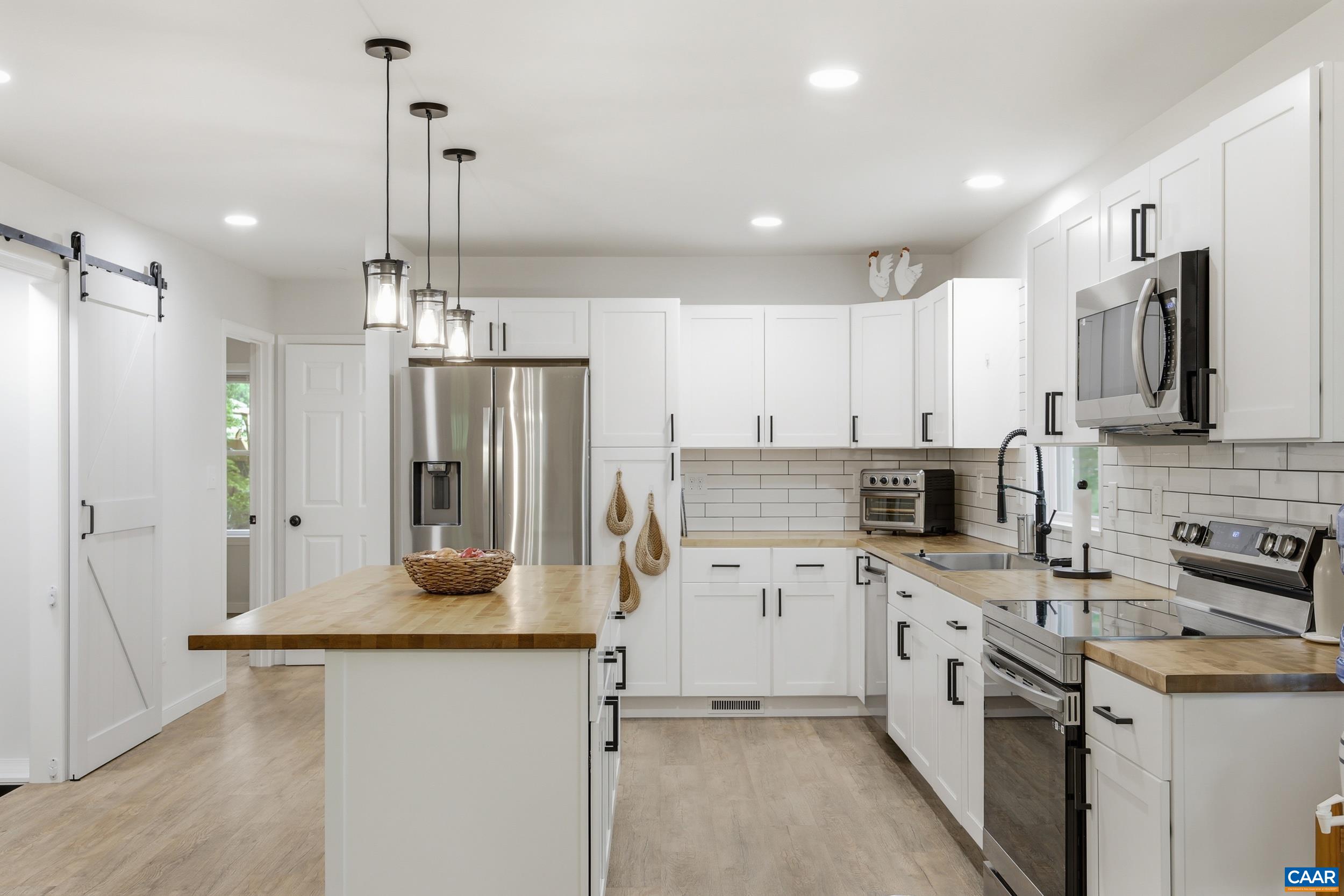 701 W 9TH ST, MINERAL, Virginia 23117, 5 Bedrooms Bedrooms, ,2 BathroomsBathrooms,Residential,701 W 9TH ST,675836 MLS # 675836