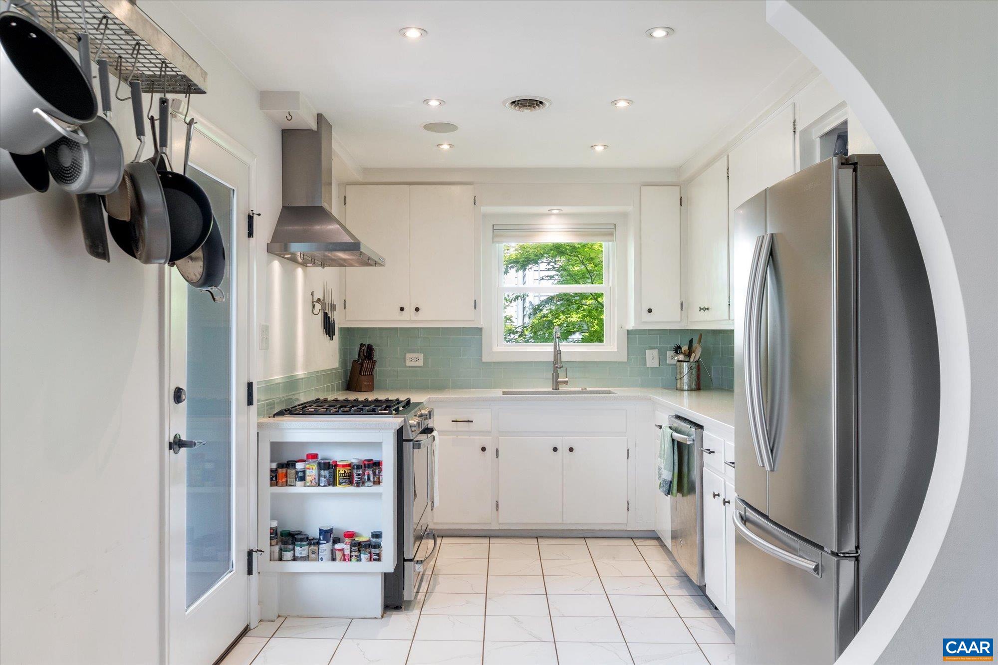 1116 EAST JEFFERSON ST, CHARLOTTESVILLE, Virginia 22902, 3 Bedrooms Bedrooms, ,2 BathroomsBathrooms,Residential,1116 EAST JEFFERSON ST,676326 MLS # 676326