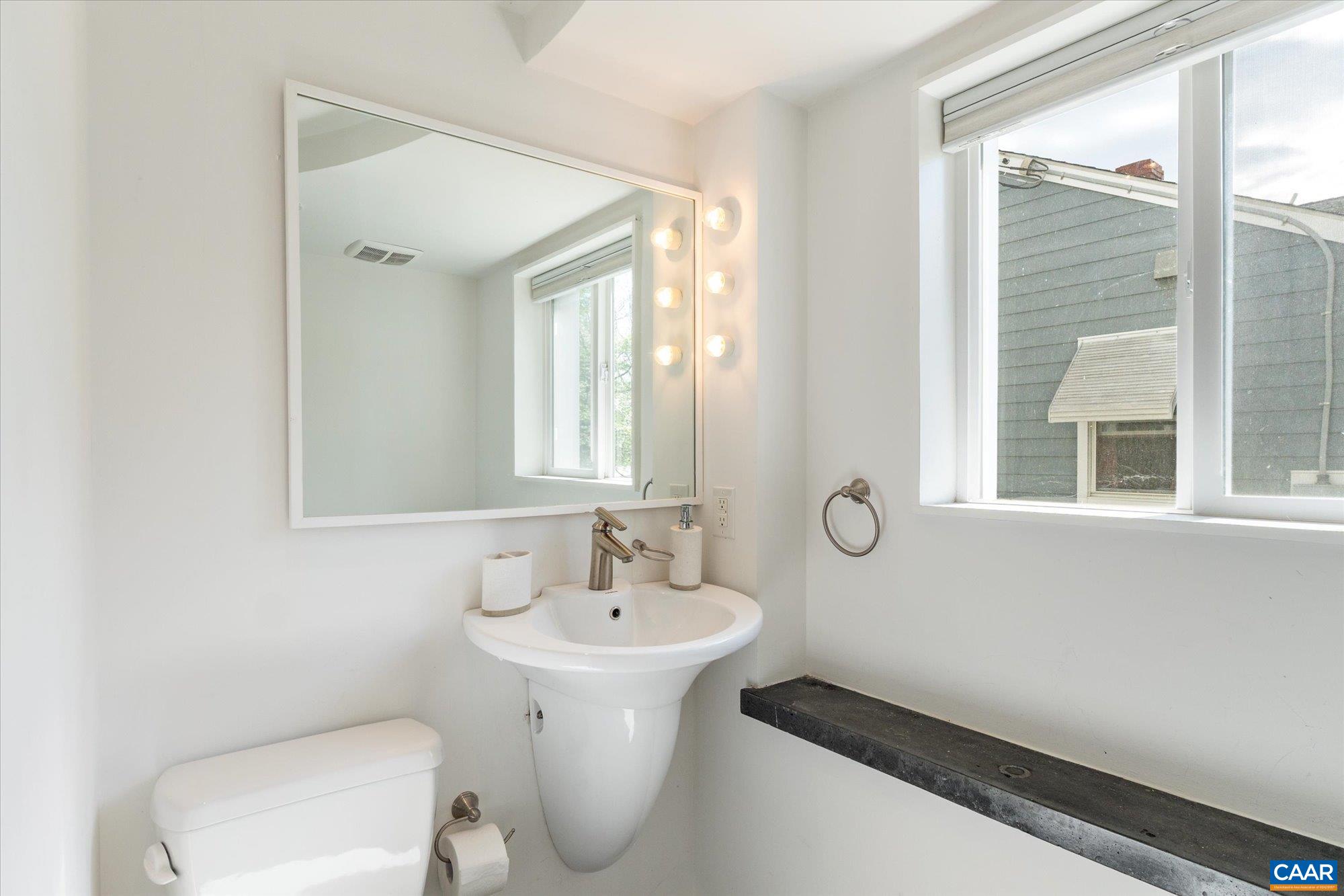 1116 EAST JEFFERSON ST, CHARLOTTESVILLE, Virginia 22902, 3 Bedrooms Bedrooms, ,2 BathroomsBathrooms,Residential,1116 EAST JEFFERSON ST,676326 MLS # 676326