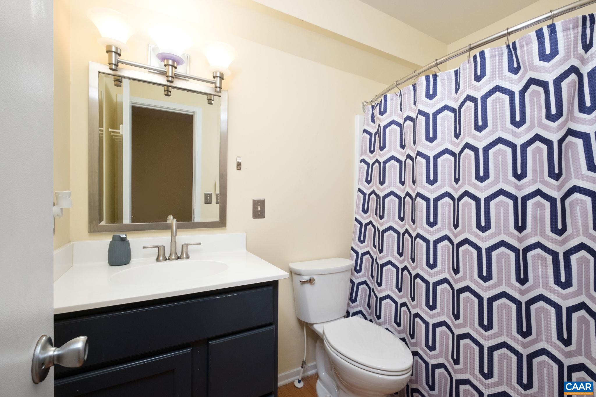 1256 MAPLE VIEW DR, CHARLOTTESVILLE, Virginia 22902, 3 Bedrooms Bedrooms, ,2 BathroomsBathrooms,Residential,1256 MAPLE VIEW DR,676327 MLS # 676327