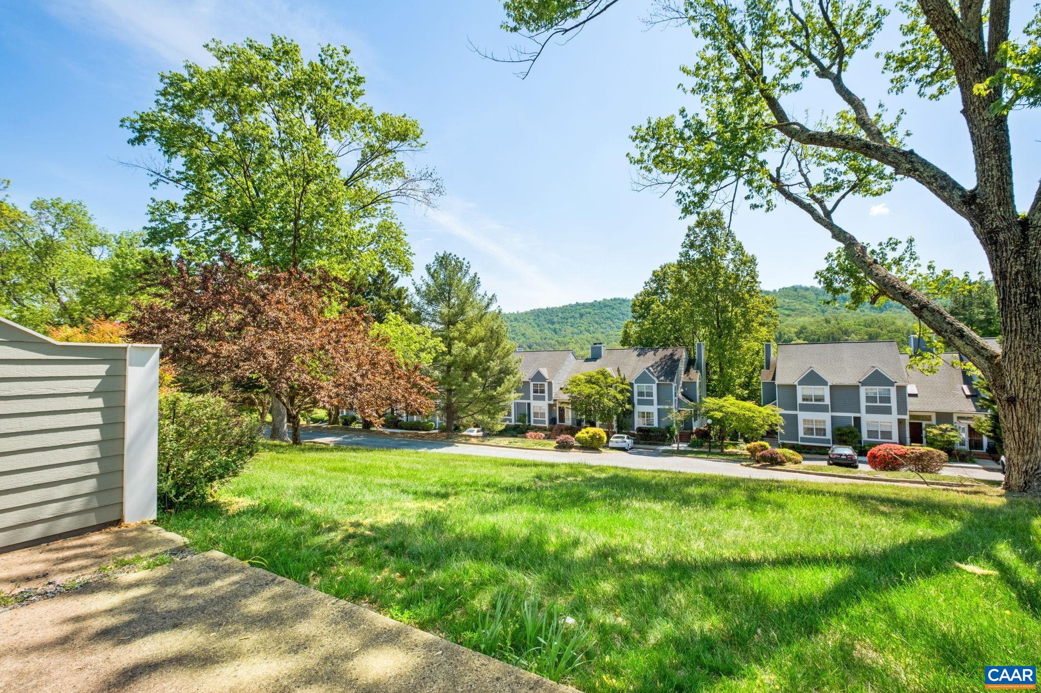 1256 MAPLE VIEW DR, CHARLOTTESVILLE, Virginia 22902, 3 Bedrooms Bedrooms, ,2 BathroomsBathrooms,Residential,1256 MAPLE VIEW DR,676327 MLS # 676327