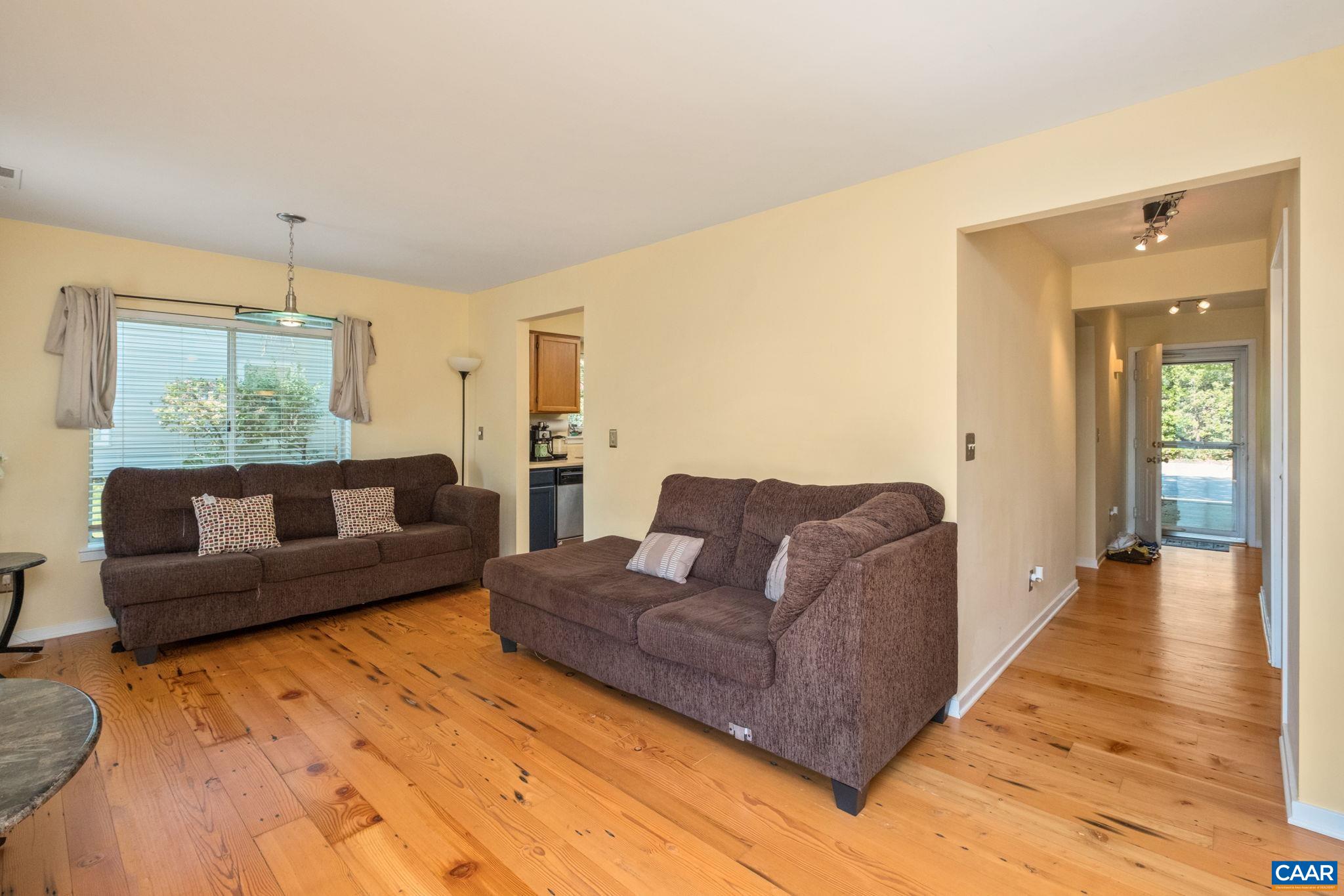 1256 MAPLE VIEW DR, CHARLOTTESVILLE, Virginia 22902, 3 Bedrooms Bedrooms, ,2 BathroomsBathrooms,Residential,1256 MAPLE VIEW DR,676327 MLS # 676327