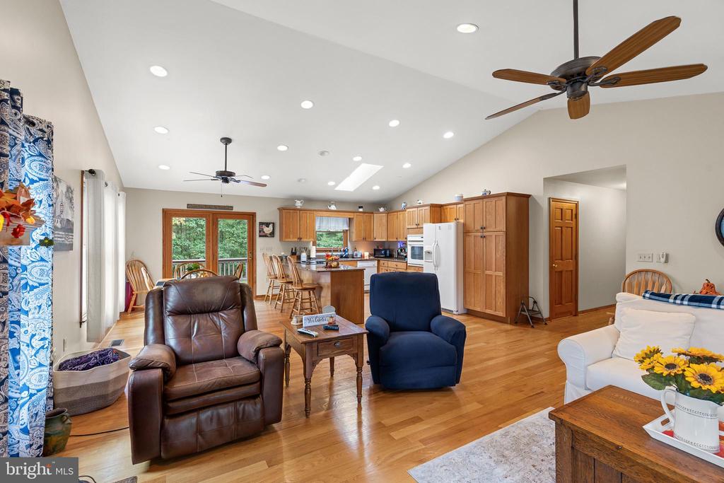 21246 CLARKS MOUNTAIN ROAD, RAPIDAN, Virginia 22733, 3 Bedrooms Bedrooms, ,3 BathroomsBathrooms,Residential,21246 CLARKS MOUNTAIN ROAD,VAOR2013976 MLS # VAOR2013976