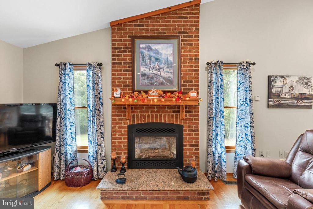 21246 CLARKS MOUNTAIN ROAD, RAPIDAN, Virginia 22733, 3 Bedrooms Bedrooms, ,3 BathroomsBathrooms,Residential,21246 CLARKS MOUNTAIN ROAD,VAOR2013976 MLS # VAOR2013976