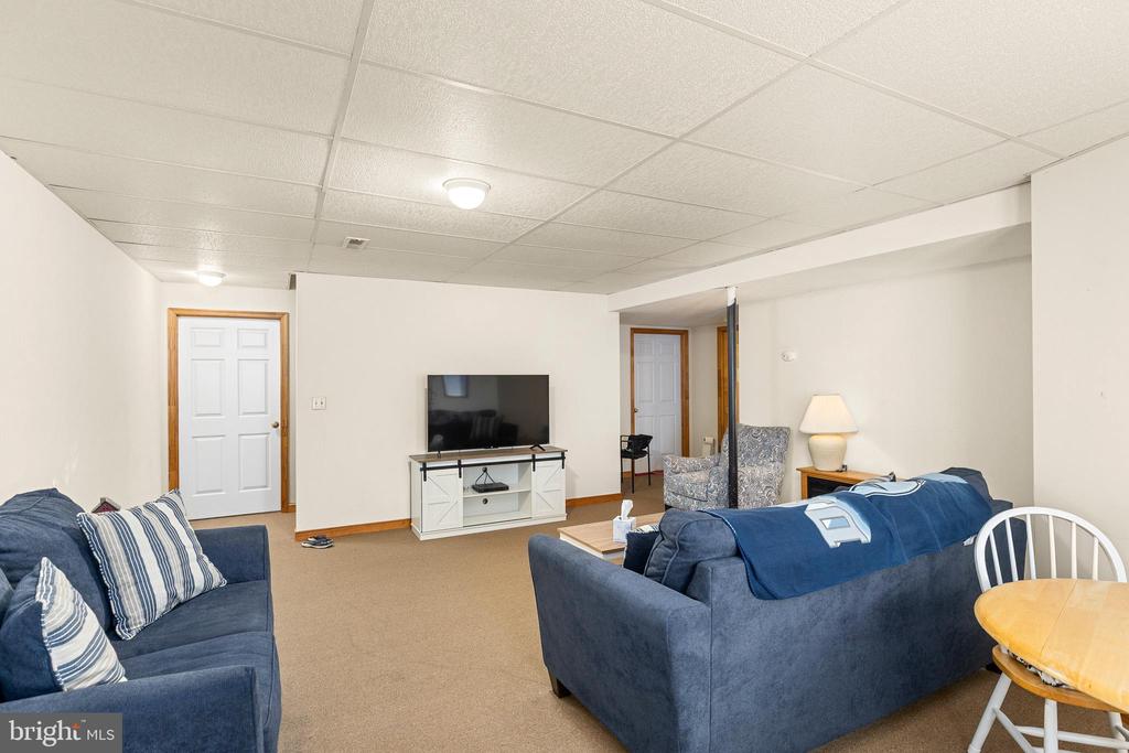 21246 CLARKS MOUNTAIN ROAD, RAPIDAN, Virginia 22733, 3 Bedrooms Bedrooms, ,3 BathroomsBathrooms,Residential,21246 CLARKS MOUNTAIN ROAD,VAOR2013976 MLS # VAOR2013976