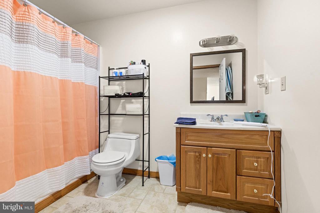 21246 CLARKS MOUNTAIN ROAD, RAPIDAN, Virginia 22733, 3 Bedrooms Bedrooms, ,3 BathroomsBathrooms,Residential,21246 CLARKS MOUNTAIN ROAD,VAOR2013976 MLS # VAOR2013976