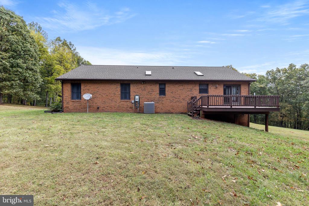 21246 CLARKS MOUNTAIN ROAD, RAPIDAN, Virginia 22733, 3 Bedrooms Bedrooms, ,3 BathroomsBathrooms,Residential,21246 CLARKS MOUNTAIN ROAD,VAOR2013976 MLS # VAOR2013976