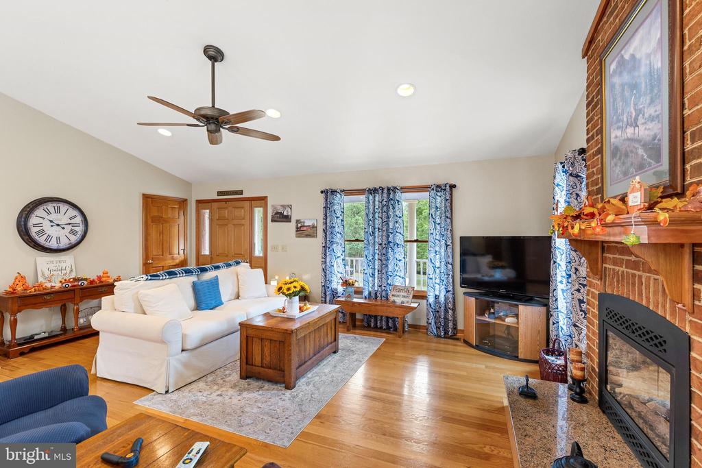 21246 CLARKS MOUNTAIN ROAD, RAPIDAN, Virginia 22733, 3 Bedrooms Bedrooms, ,3 BathroomsBathrooms,Residential,21246 CLARKS MOUNTAIN ROAD,VAOR2013976 MLS # VAOR2013976