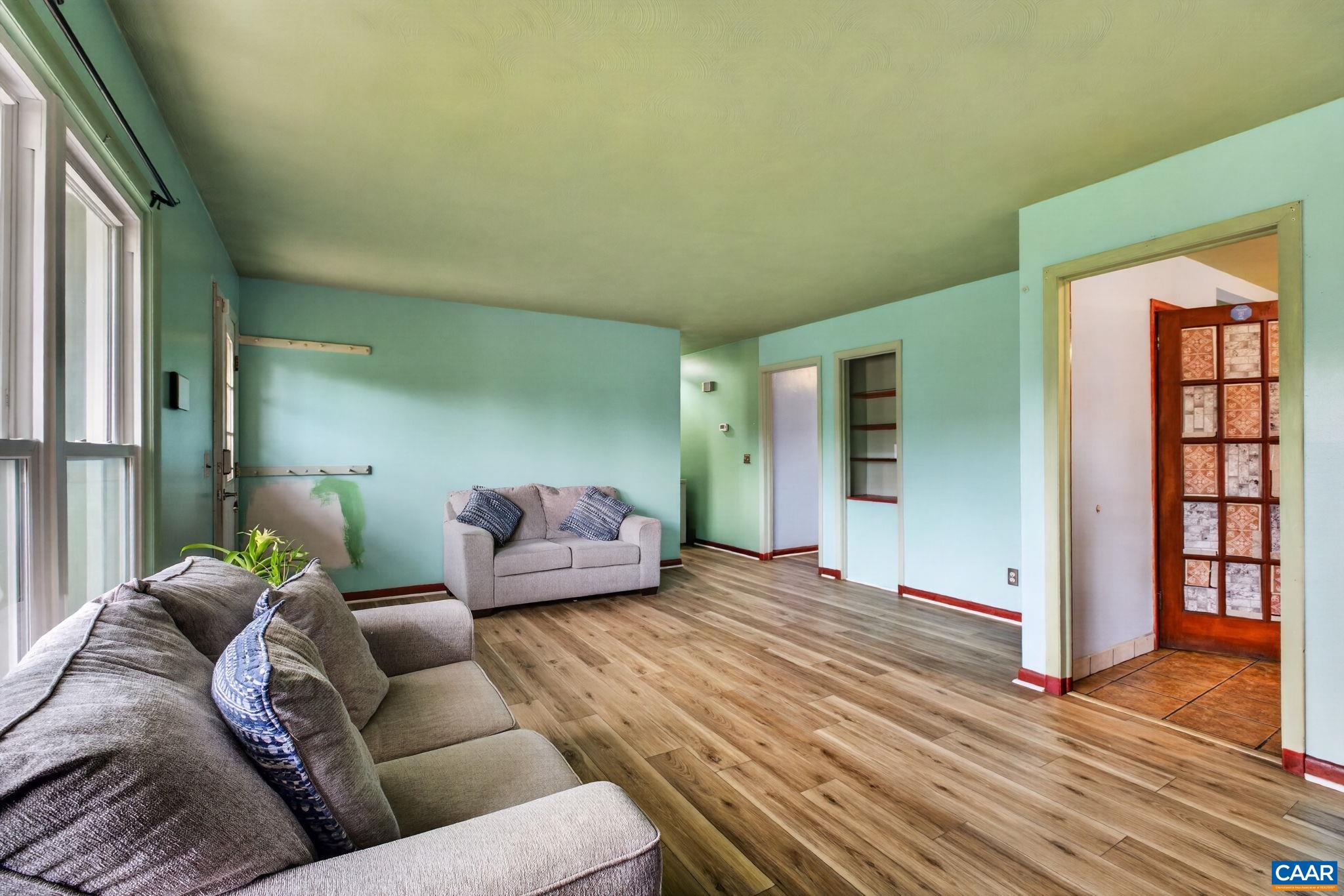 619 BROAD ST, HARRISONBURG, Virginia 22802, 3 Bedrooms Bedrooms, ,3 BathroomsBathrooms,Residential,619 BROAD ST,676331 MLS # 676331