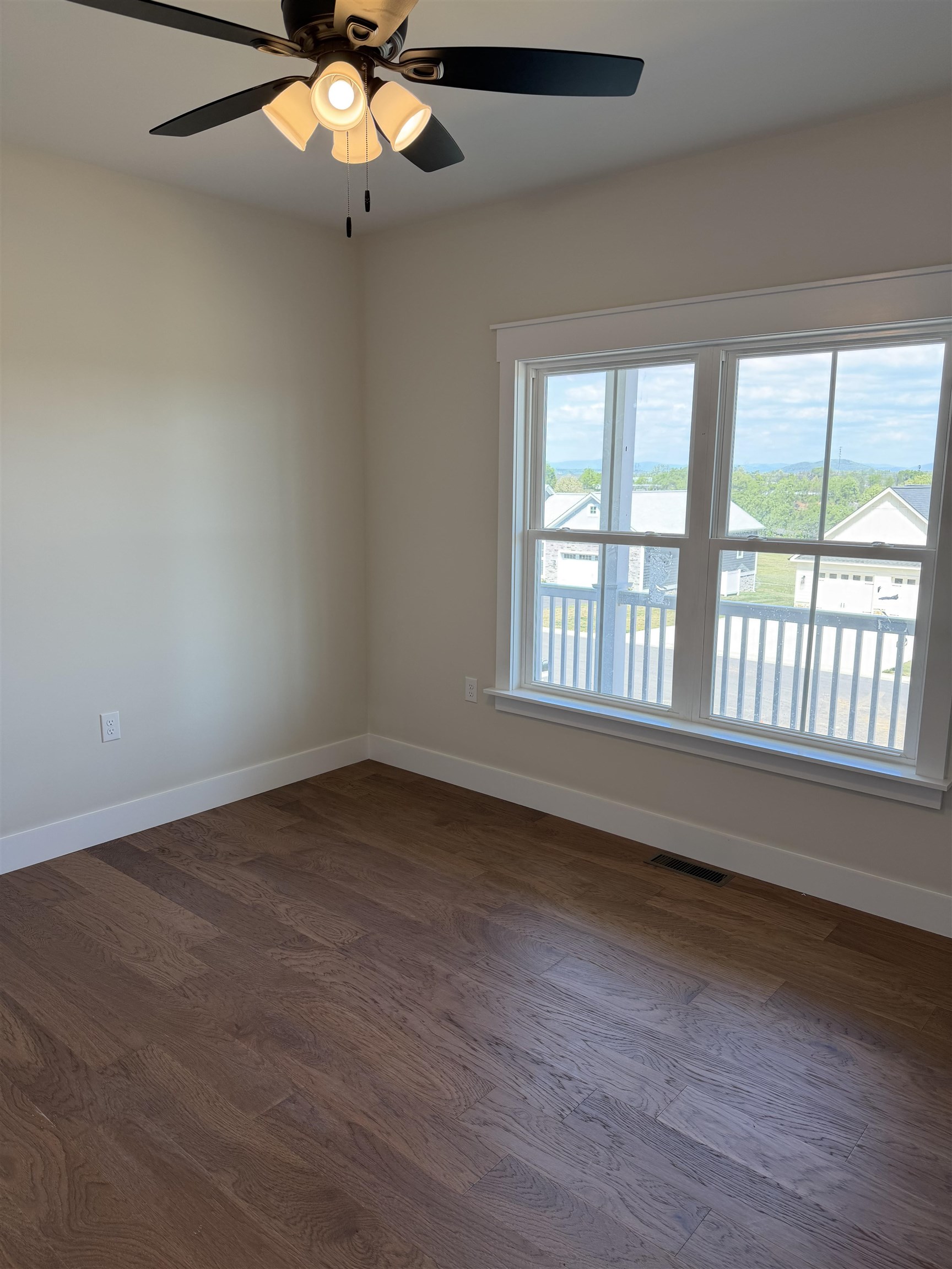 9 BIRCH COVE, FISHERSVILLE, Virginia 22939, 4 Bedrooms Bedrooms, ,3 BathroomsBathrooms,Residential,9 BIRCH COVE,676333 MLS # 676333