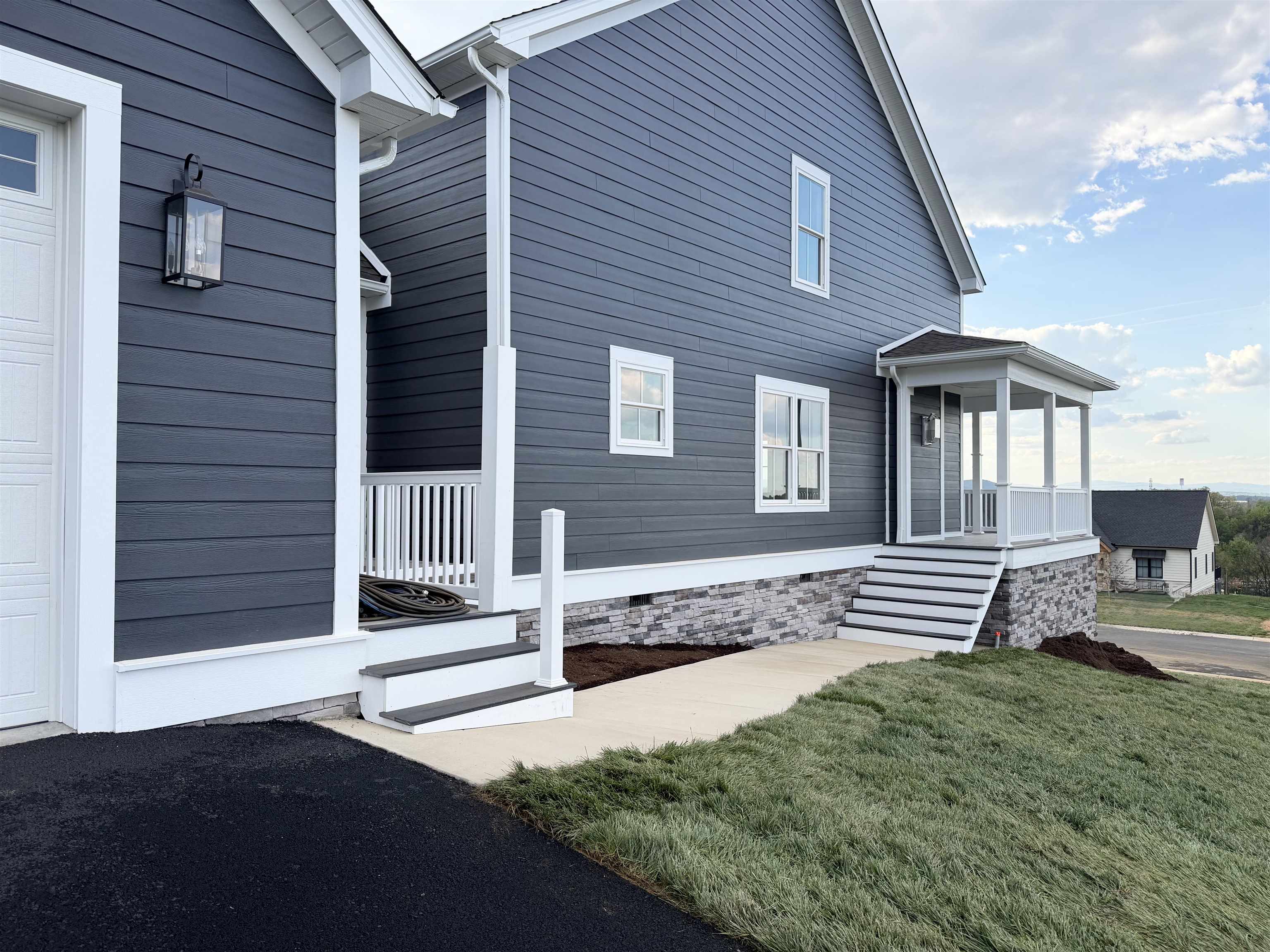 9 BIRCH COVE, FISHERSVILLE, Virginia 22939, 4 Bedrooms Bedrooms, ,3 BathroomsBathrooms,Residential,9 BIRCH COVE,676333 MLS # 676333