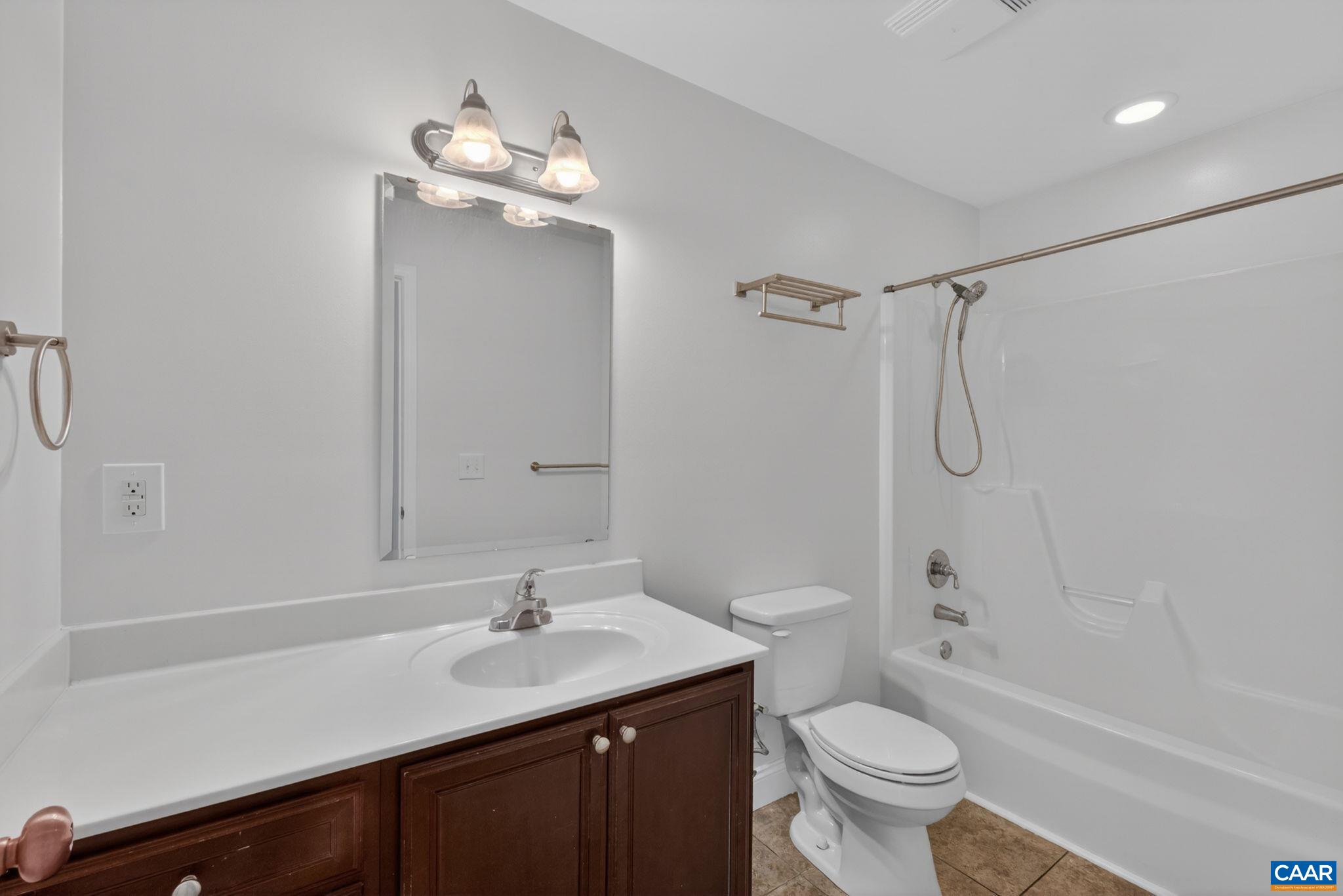 742 WHITE HALL RD, KESWICK, Virginia 22947, 4 Bedrooms Bedrooms, ,2 BathroomsBathrooms,Residential,742 WHITE HALL RD,676336 MLS # 676336