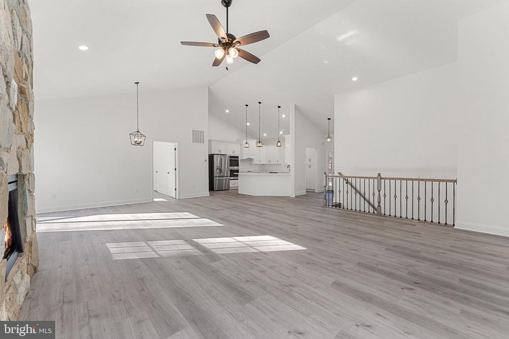 6581 VALLEY DR, WARRENTON, Virginia 20187, 4 Bedrooms Bedrooms, ,2 BathroomsBathrooms,Residential,6581 VALLEY DR,VAFQ2019714 MLS # VAFQ2019714