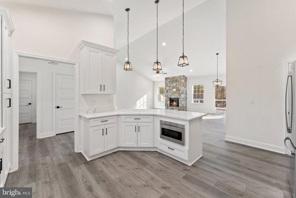 6581 VALLEY DR, WARRENTON, Virginia 20187, 4 Bedrooms Bedrooms, ,2 BathroomsBathrooms,Residential,6581 VALLEY DR,VAFQ2019714 MLS # VAFQ2019714