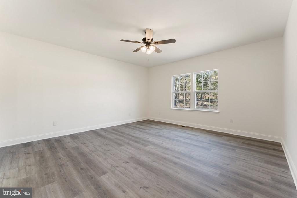 6581 VALLEY DR, WARRENTON, Virginia 20187, 4 Bedrooms Bedrooms, ,2 BathroomsBathrooms,Residential,6581 VALLEY DR,VAFQ2019714 MLS # VAFQ2019714