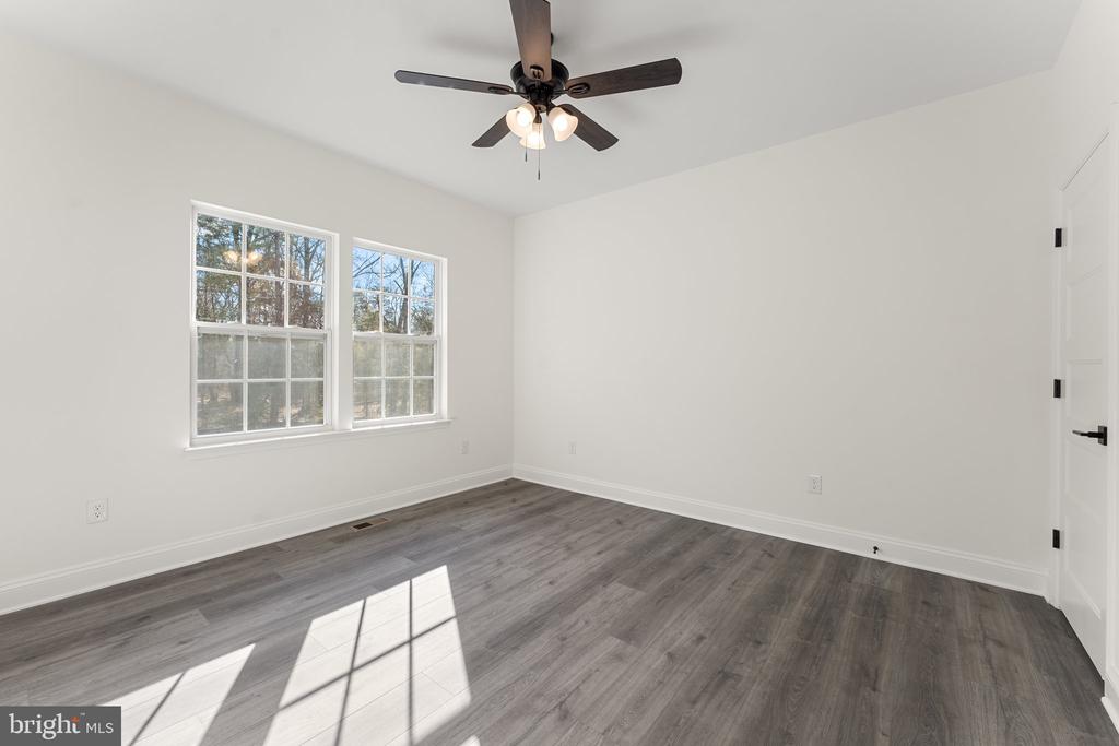 6581 VALLEY DR, WARRENTON, Virginia 20187, 4 Bedrooms Bedrooms, ,2 BathroomsBathrooms,Residential,6581 VALLEY DR,VAFQ2019714 MLS # VAFQ2019714