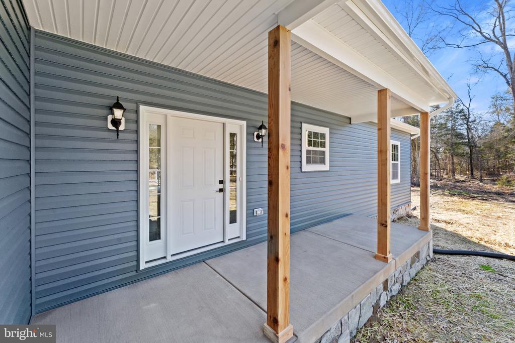 6581 VALLEY DR, WARRENTON, Virginia 20187, 4 Bedrooms Bedrooms, ,2 BathroomsBathrooms,Residential,6581 VALLEY DR,VAFQ2019714 MLS # VAFQ2019714