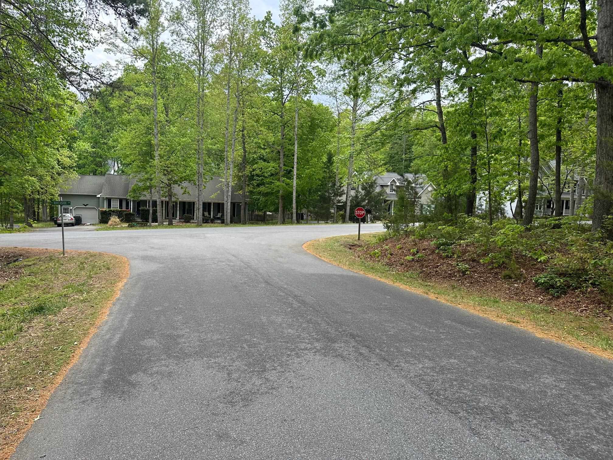 4 EAST POINT RD, PALMYRA, Virginia 22963, ,Land,level, wooded lot in Riverside-6, water and sewer ,4 EAST POINT RD,676351 MLS # 676351