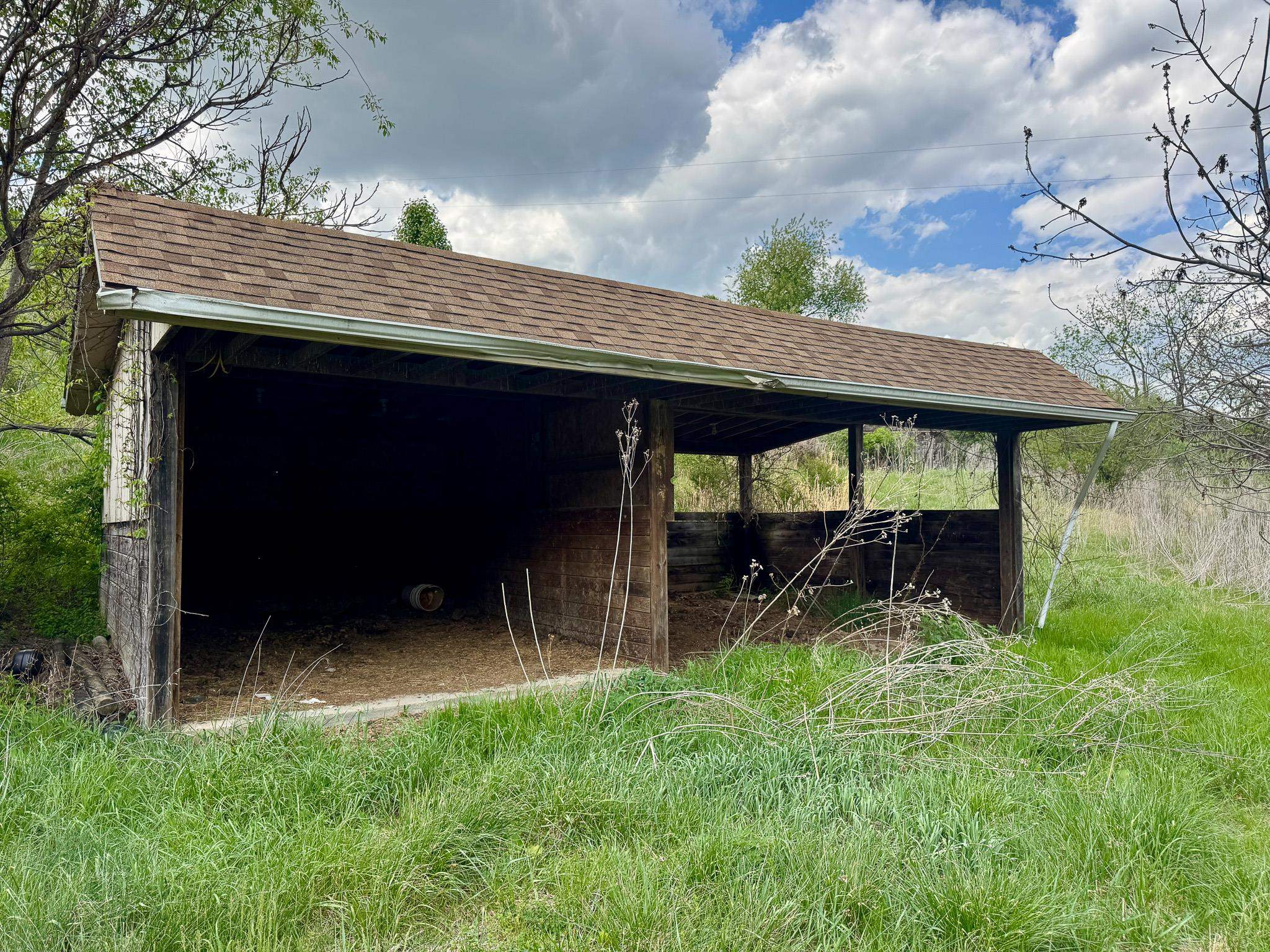 189 OAK RIDGE LN, STAUNTON, Virginia 24401, ,Farm,189 OAK RIDGE LN,676354 MLS # 676354