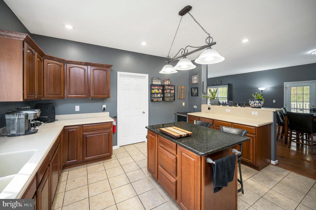 11326 WHEELER RD, SPOTSYLVANIA, Virginia 22551, 3 Bedrooms Bedrooms, ,2 BathroomsBathrooms,Residential,11326 WHEELER RD,VASP2041058 MLS # VASP2041058