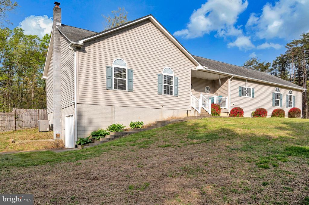 11326 WHEELER RD, SPOTSYLVANIA, Virginia 22551, 3 Bedrooms Bedrooms, ,2 BathroomsBathrooms,Residential,11326 WHEELER RD,VASP2041058 MLS # VASP2041058