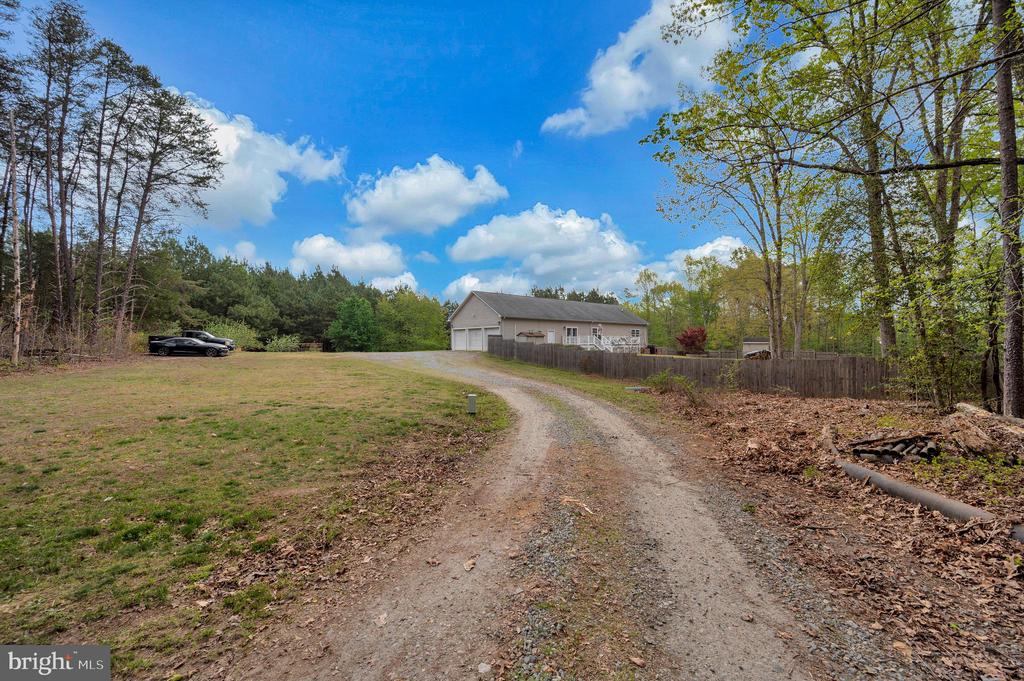 11326 WHEELER RD, SPOTSYLVANIA, Virginia 22551, 3 Bedrooms Bedrooms, ,2 BathroomsBathrooms,Residential,11326 WHEELER RD,VASP2041058 MLS # VASP2041058