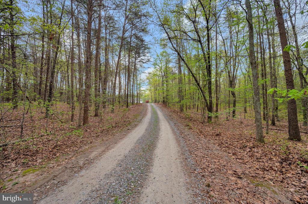 11326 WHEELER RD, SPOTSYLVANIA, Virginia 22551, 3 Bedrooms Bedrooms, ,2 BathroomsBathrooms,Residential,11326 WHEELER RD,VASP2041058 MLS # VASP2041058