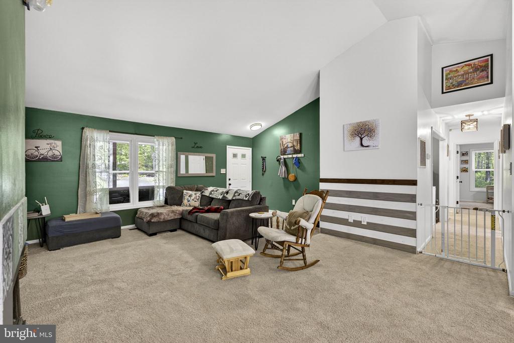 19106 LOGGERS RD, CULPEPER, Virginia 22701, 3 Bedrooms Bedrooms, ,2 BathroomsBathrooms,Residential,19106 LOGGERS RD,VACU2013364 MLS # VACU2013364