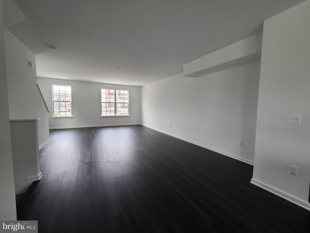 10208 EGRET CT, FREDERICKSBURG, Virginia 22408, 3 Bedrooms Bedrooms, ,3 BathroomsBathrooms,Residential,10208 EGRET CT,VASP2041250 MLS # VASP2041250