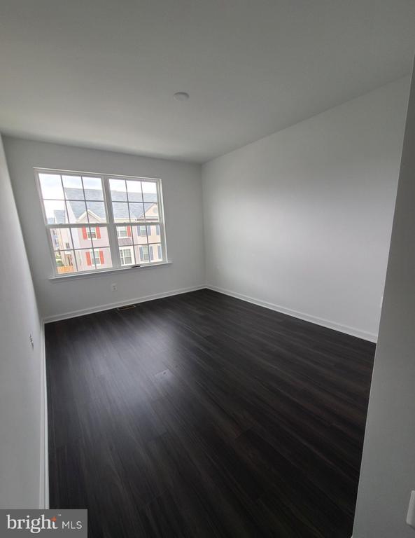 10208 EGRET CT, FREDERICKSBURG, Virginia 22408, 3 Bedrooms Bedrooms, ,3 BathroomsBathrooms,Residential,10208 EGRET CT,VASP2041250 MLS # VASP2041250