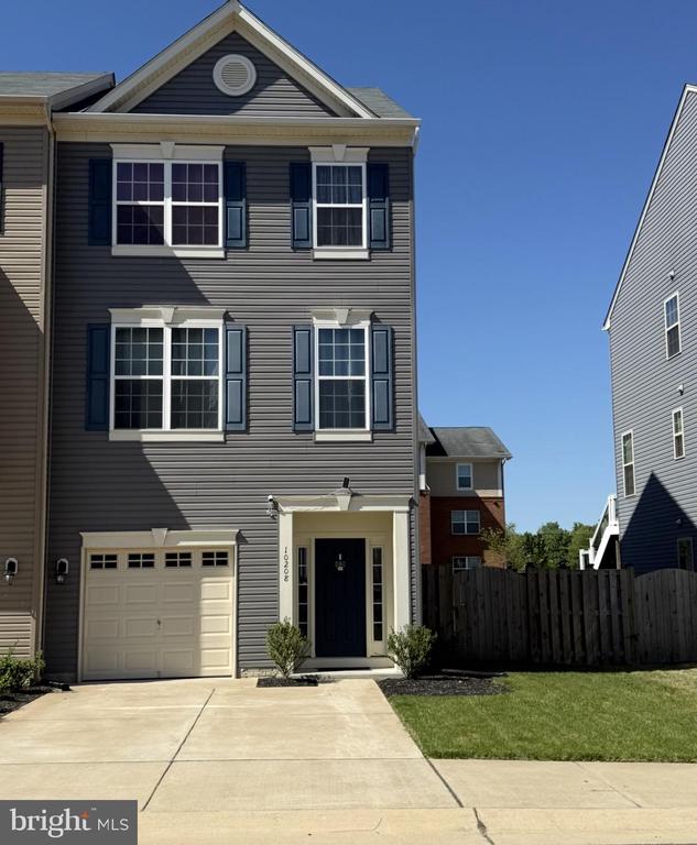 10208 EGRET CT, FREDERICKSBURG, Virginia 22408, 3 Bedrooms Bedrooms, ,3 BathroomsBathrooms,Residential,10208 EGRET CT,VASP2041250 MLS # VASP2041250
