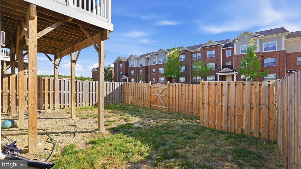 10208 EGRET CT, FREDERICKSBURG, Virginia 22408, 3 Bedrooms Bedrooms, ,3 BathroomsBathrooms,Residential,10208 EGRET CT,VASP2041250 MLS # VASP2041250