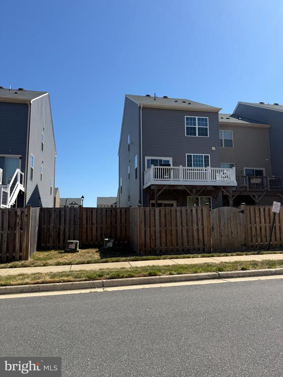 10208 EGRET CT, FREDERICKSBURG, Virginia 22408, 3 Bedrooms Bedrooms, ,3 BathroomsBathrooms,Residential,10208 EGRET CT,VASP2041250 MLS # VASP2041250